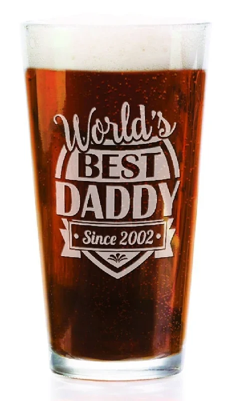 World's Best Daddy Personalized 16oz Pint Glass New Dad Father of the Bride Birthday Gift Thank You Gift Christmas Gift for Him Custom Gifts