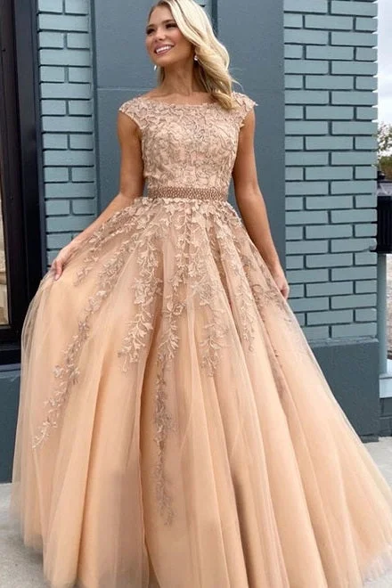 A-Line Empire-Waist Sleeveless Appliques Lace-Up Champagne Long Prom Dress