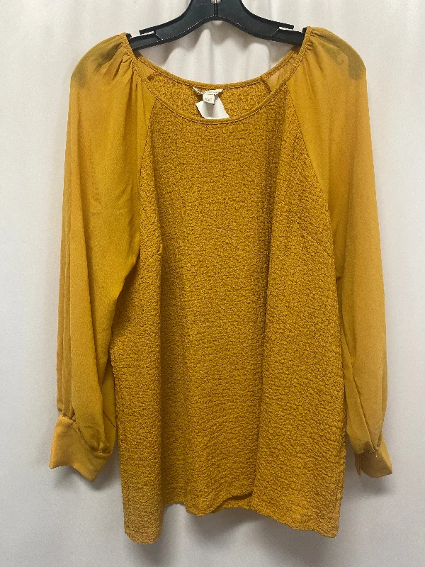 Top Long Sleeve By Cato In Yellow, Size: 1x