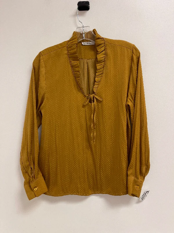 Top Long Sleeve By Clothes Mentor In Yellow, Size: S